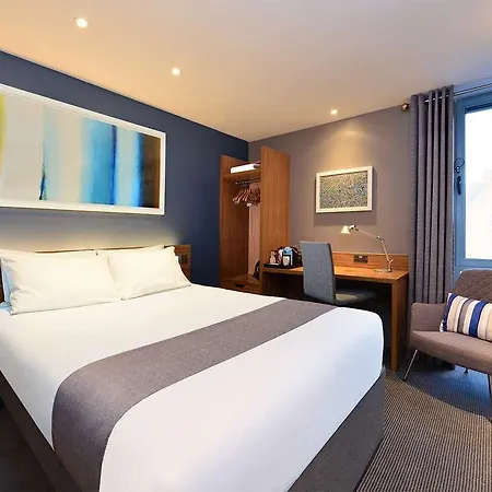Travelodge Micklegate 호텔