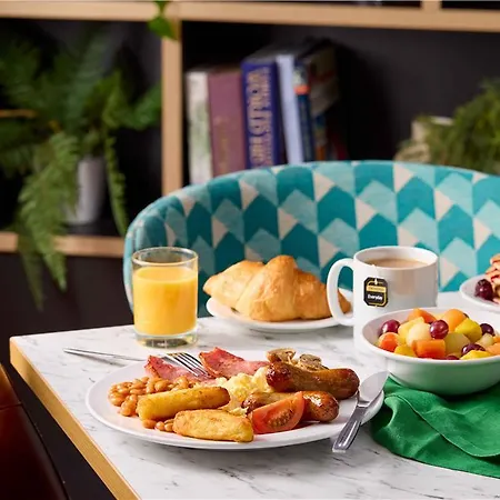 Travelodge Micklegate 3*