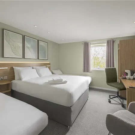 호텔 Travelodge Micklegate 3*