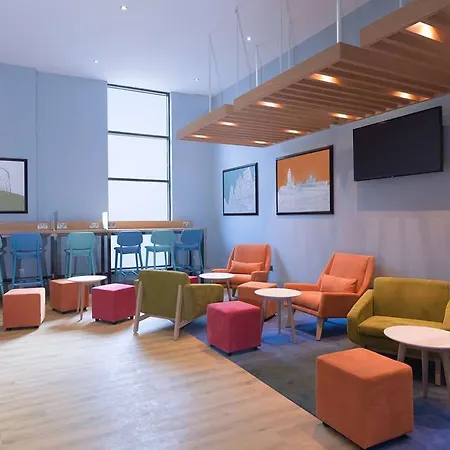 Travelodge Micklegate Hotel 3*
