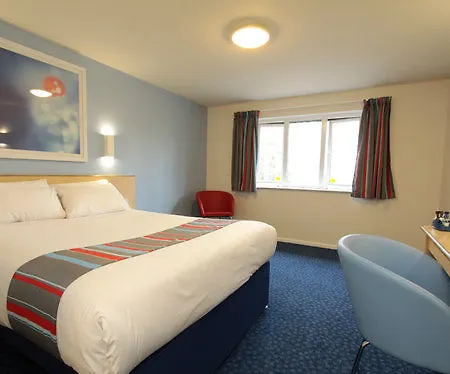 Отель Travelodge Micklegate 3*